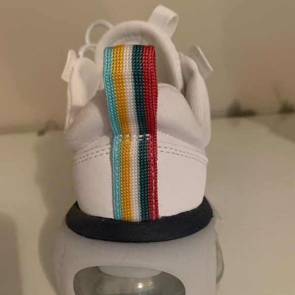 Nike Air Max (worn once) - Picture 4 of 5